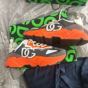Dolce & Gabbana Sneaker .Size 44